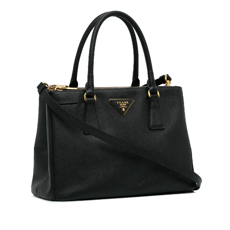 Medium - sized Prada tote bags in classic black for everyday versatilityPrada Medium Saffiano Lux Galleria Double Zip VEfACp