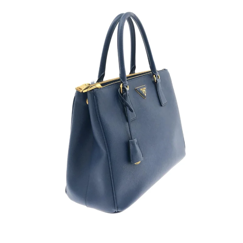 Prada Galleria bags with a structured silhouette for a professional lookPrada Medium Saffiano Lux Galleria Double Zip U06n1b