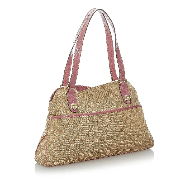 Women Gucci bags with a chain - link trim and a leather bodyGucci GG Canvas Charmy Shoulder Bag (33974)