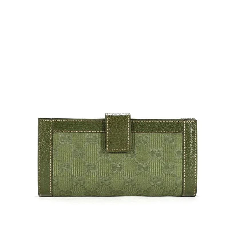 Gucci Marmont bags for women with quilted leather exteriorsGucci Women's Wallet GG logo fabric & leather Green 231839