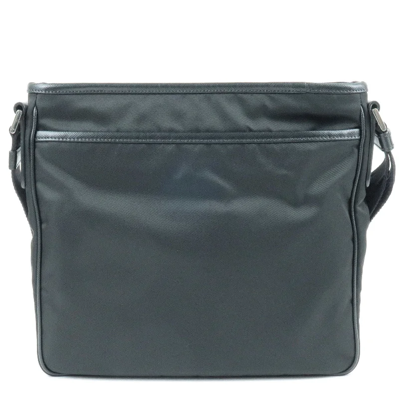 Prada bags with a zippered interior pocket for separating itemsPRADA Logo Nylon Leather Shoulder Bag NERO Black 2VH797