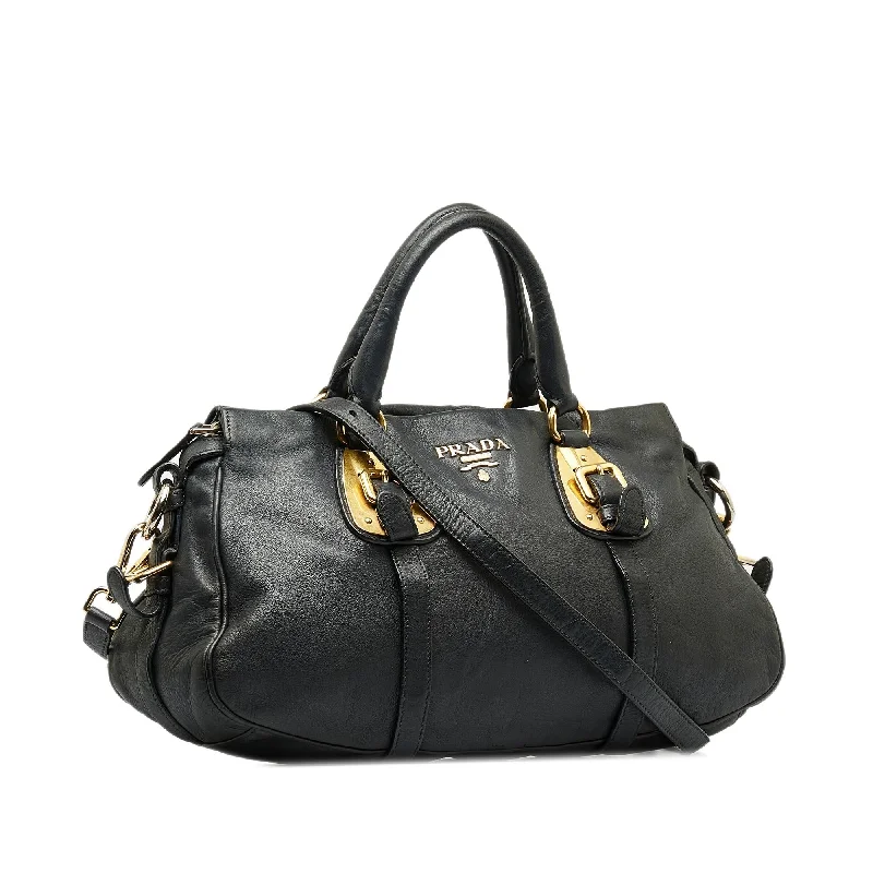 Prada bags with a chain - link trim and a leather body for a modern and stylish edgePrada Vitello Daino Satchel (SHG-DWxQmb)