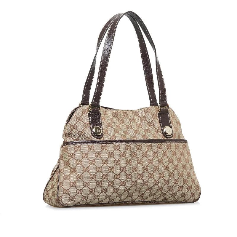 Medium - sized Women Gucci handbags for everyday useGucci GG Canvas Charmy Shoulder Bag (z05jIQ)