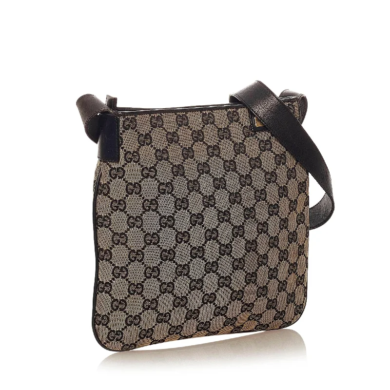 Gucci Marmont bags for women with quilted leather exteriorsGucci GG Canvas Crossbody Bag (28150)