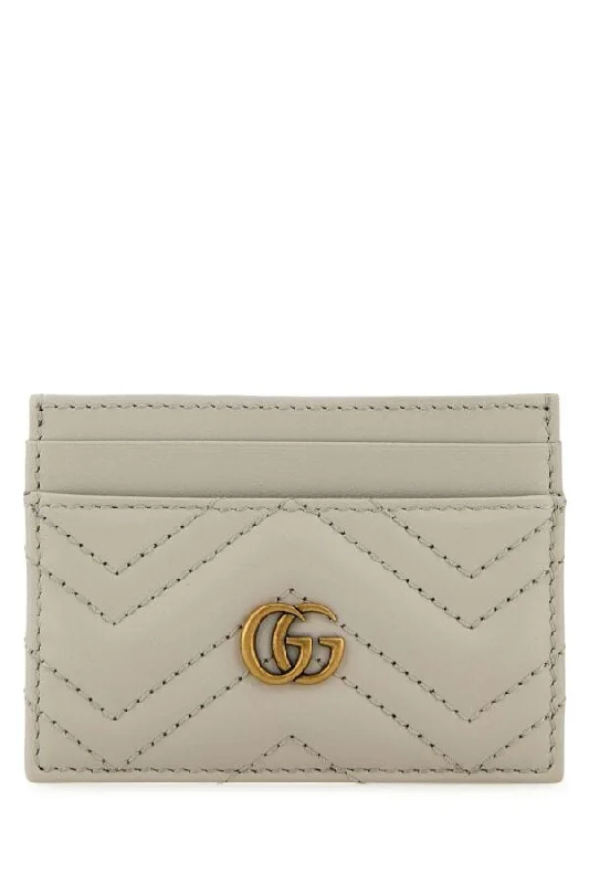 Women Gucci bags with a zip - around closure for securityGucci Woman Light Grey Leather Marmont Card Holder