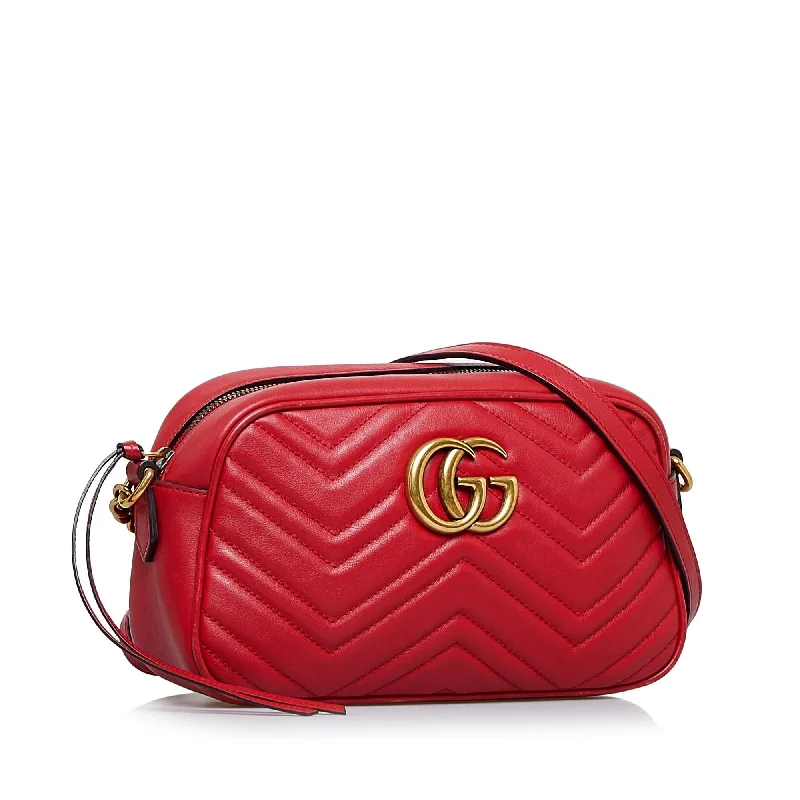 Women Gucci bags with a zippered interior pocketGucci Small GG Marmont Crossbody (SHG-oaTsac)