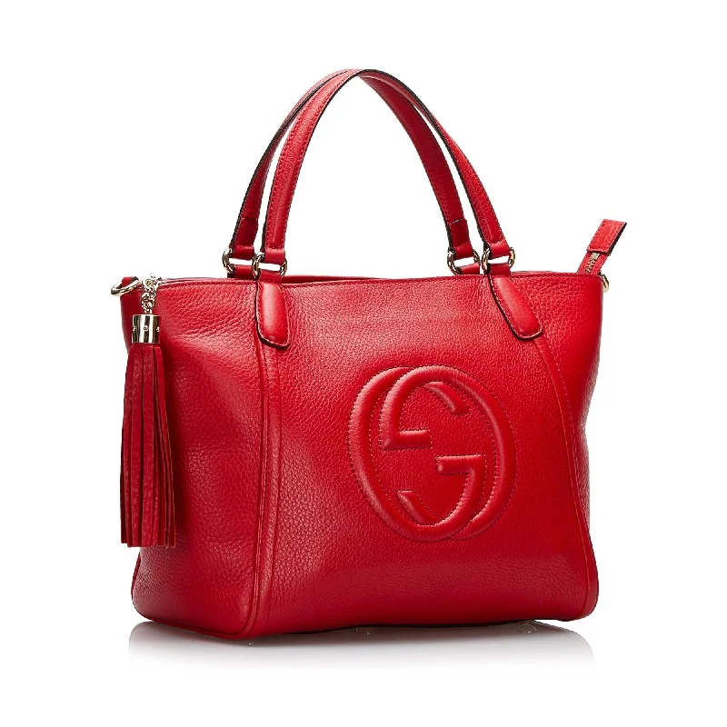 Women Gucci tote bags in GG Supreme canvas for a branded feelGucci Soho Cellarius (SHG-tQGaU5)