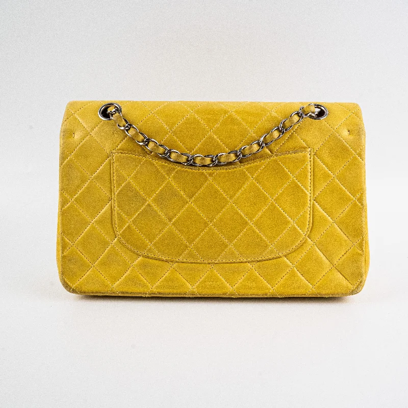 Chanel Designer Handbag with Unique DesignChanel Classic Flap M/L Yellow Lambskin Bag