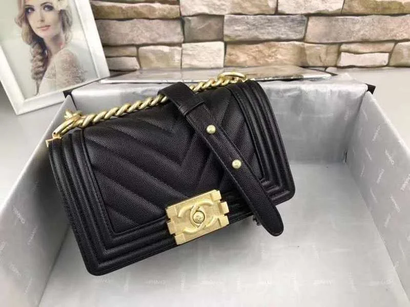 Chanel Handbag with Adjustable Strap for ComfortBC - CHANEL Bags - 687