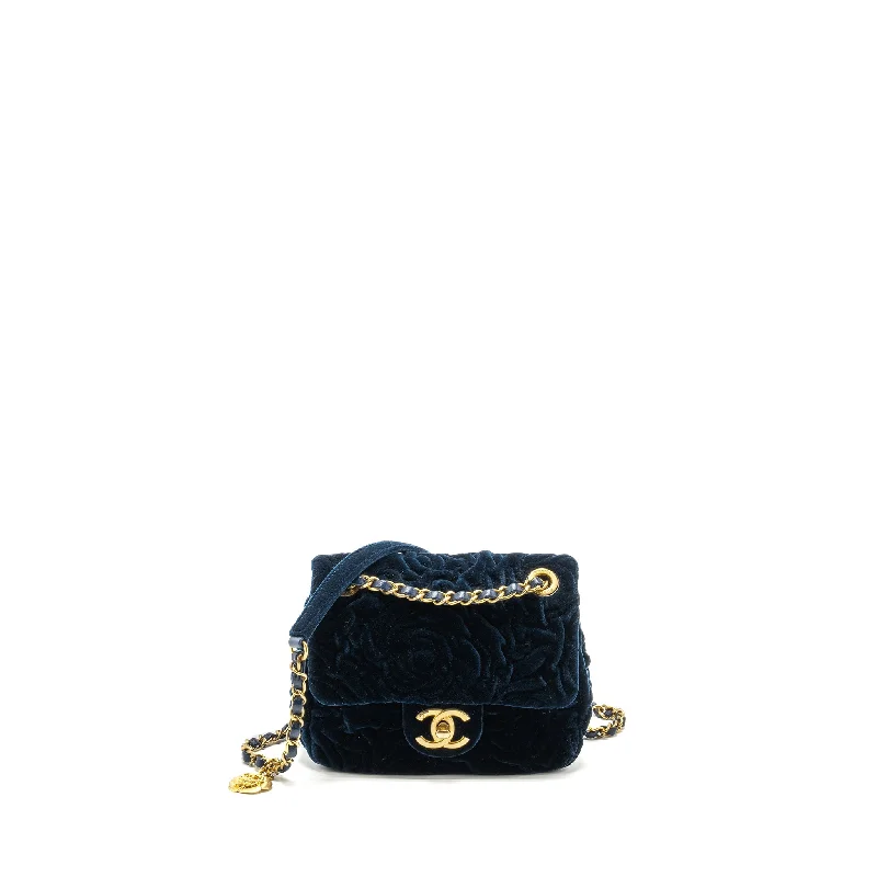 Chanel Quilted Leather Shoulder Bag for FashionistasChanel Camellia Embossed Mini Square Flap Bag Velvet Navy GHW (microchip)