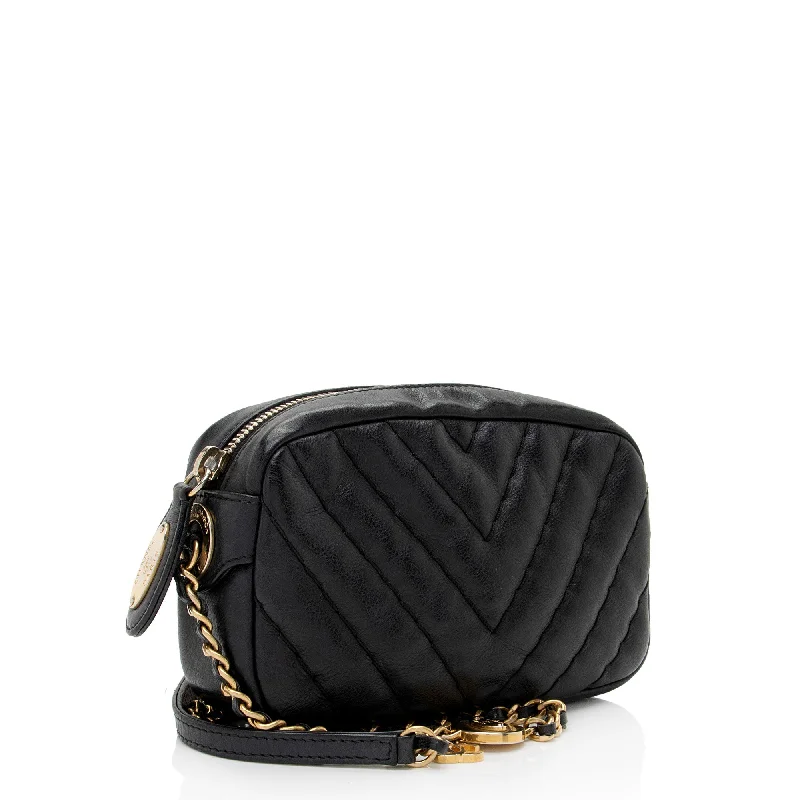 Chanel Handbag with Adjustable Strap for ComfortChanel Chevron Lambskin Medallion Mini Camera Bag (c3TbYj)