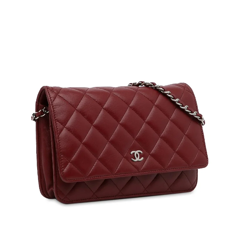 Chanel Handbag with Adjustable Strap for ComfortChanel Classic Lambskin Wallet on Chain (CGrxCN)