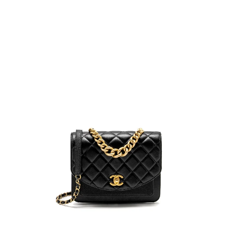 Chanel Medium Tote Bag for Office LadiesChanel Quilted Flap Bag Calfskin/Caviar Black GHW