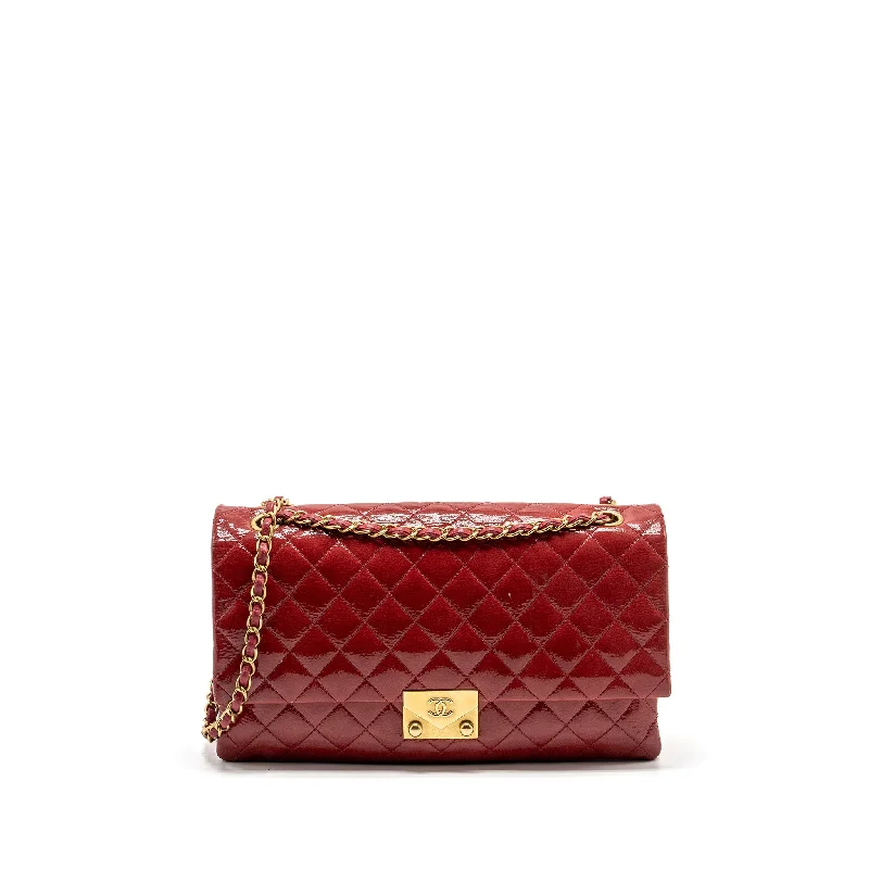 Chanel New Arrival Handbag with Gold HardwareChanel Seasonal Flap Bag Patent Goatskin/Lambskin Red GHW