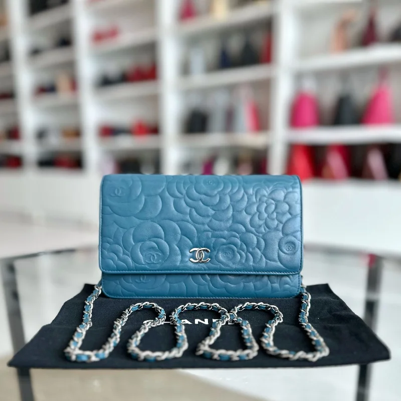 Chanel Medium Tote Bag for Office LadiesWOC Camellia Wallet On Chain Lambskin Blue SHW No 17