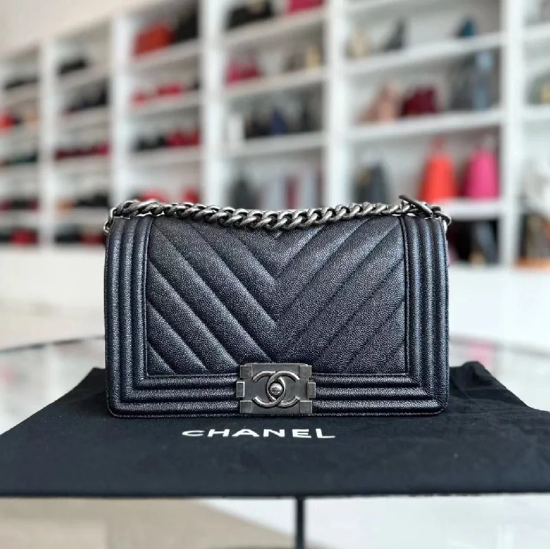 Chanel Handbag with Adjustable Strap for Comfort*Like New* Caviar Boy Chevron Old Medium 25CM Dark Blue No 26