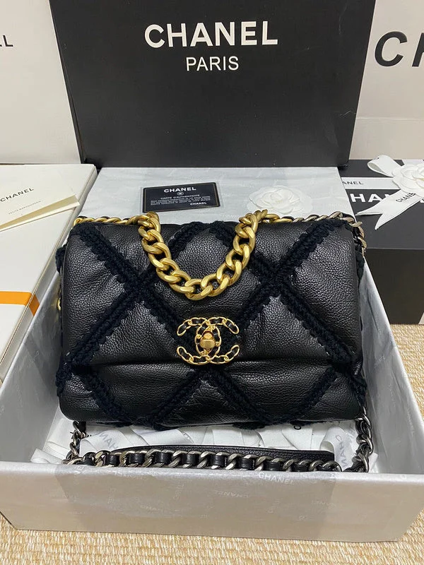 Chanel Lightweight Handbag for Daily ErrandsWF - Chanel Bags - 1686