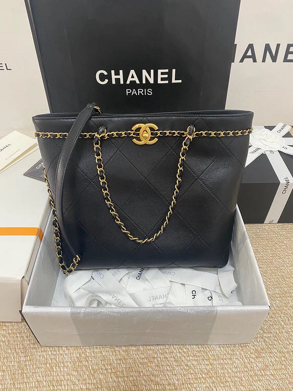 Chanel Handbag with Adjustable Strap for ComfortWF - Chanel Bags - 1715