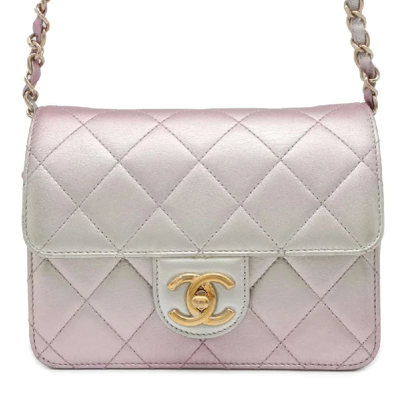 Chanel Lightweight Handbag for Daily ErrandsCHANEL Gradation Matelasse ChainShoulder MetalicPink/MetalicSilver AS3002 Lambskin