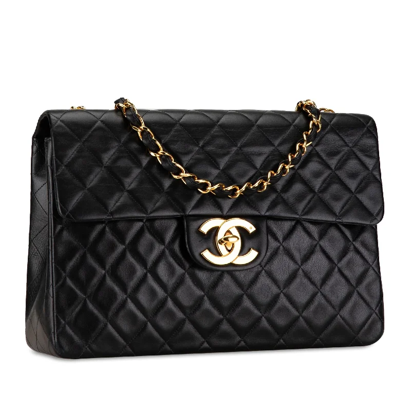 Chanel Lightweight Handbag for Daily ErrandsChanel Maxi XL Classic Lambskin Single Flap (vNBmIg)