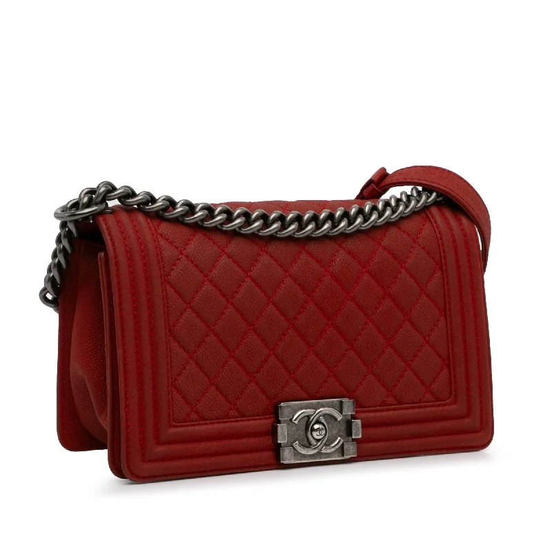 Chanel Handbag with Adjustable Strap for ComfortChanel Medium Caviar Boy Flap Bag (PUBDTr)