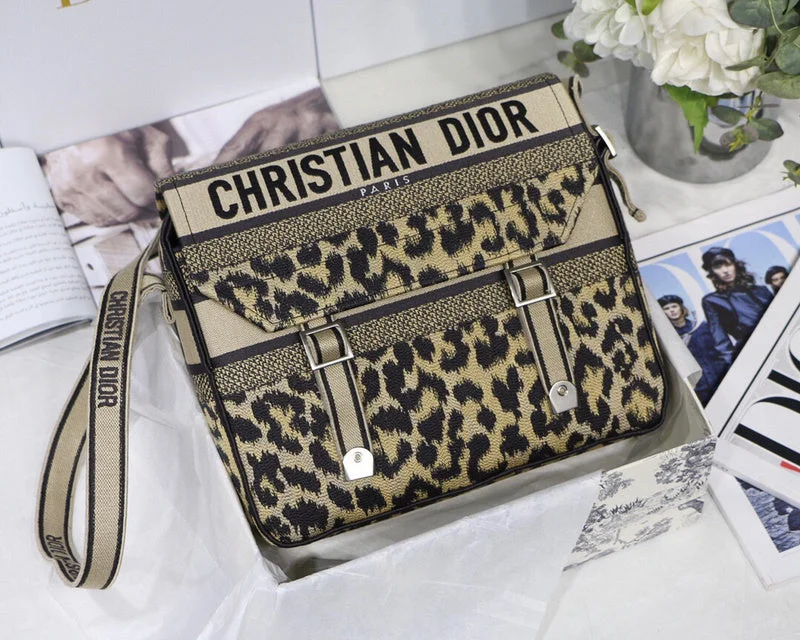 Luxury Christian Dior crossbody bags with a chain - link strapBC - Dior Bags - 2437