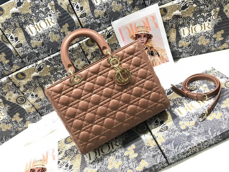 Luxury Christian Dior crossbody bags with a chain - link strapDior Bag