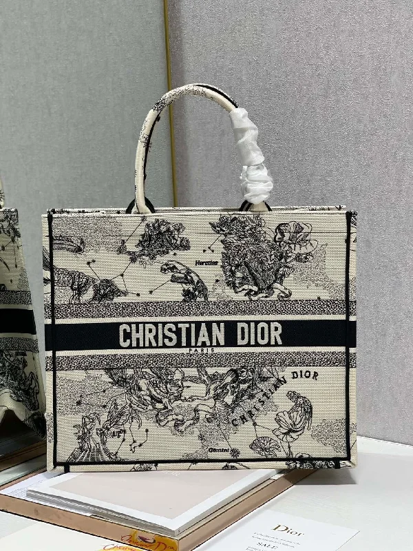 Christian Dior Saddle bags with a patent leather finish for a shiny lookChristian Dior Large Book Tote