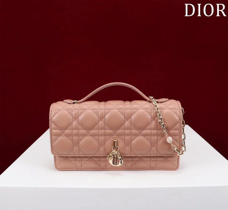 Christian Dior tote bags with a double - handle and shoulder - strap optionmakbags - Dior Bags - 1136