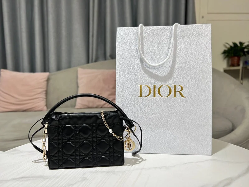 Fashion - forward Christian Dior tote bags for the modern womanmakbags - Dior Bags - 124