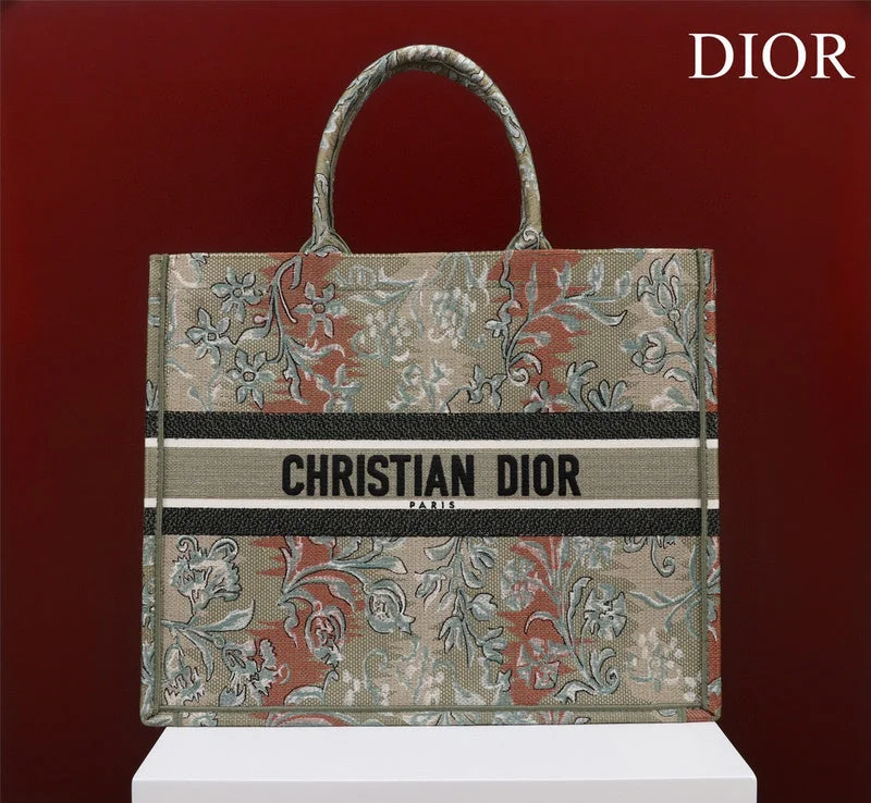 Fashion - forward Christian Dior tote bags for the modern womanmakbags - Dior Bags - 1329