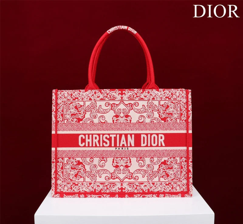 Christian Dior Saddle bags with a patent leather finish for a shiny lookmakbags - Dior Bags - 1386