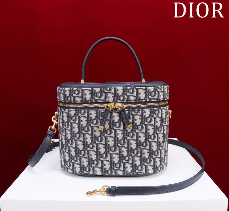 Stylish Christian Dior shoulder bags with a tassel - adorned zippermakbags - Dior Bags - 595