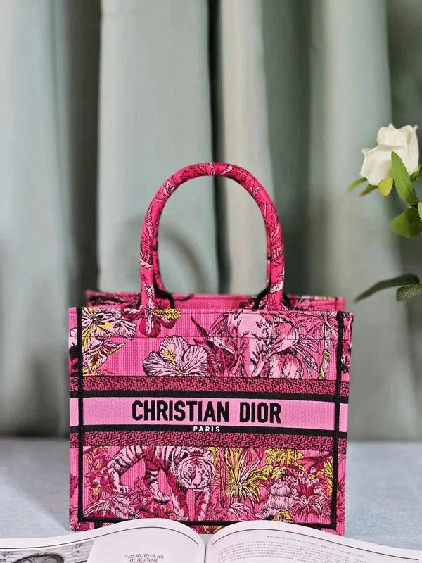 Christian Dior bags with a zip - top closure and multiple compartmentsmakbags - Dior Bags - 627