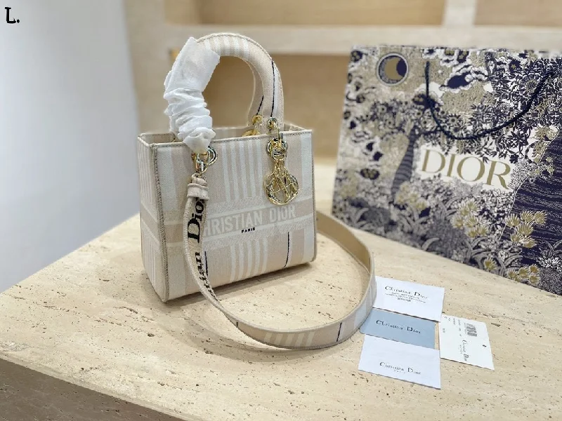 Contemporary Christian Dior handbags with a unique shapeLuxury Handbags Christian Dior 330