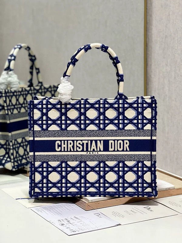 Christian Dior crossbody bags with a front - flap pocket for easy accessWF - Dior Bags - 122